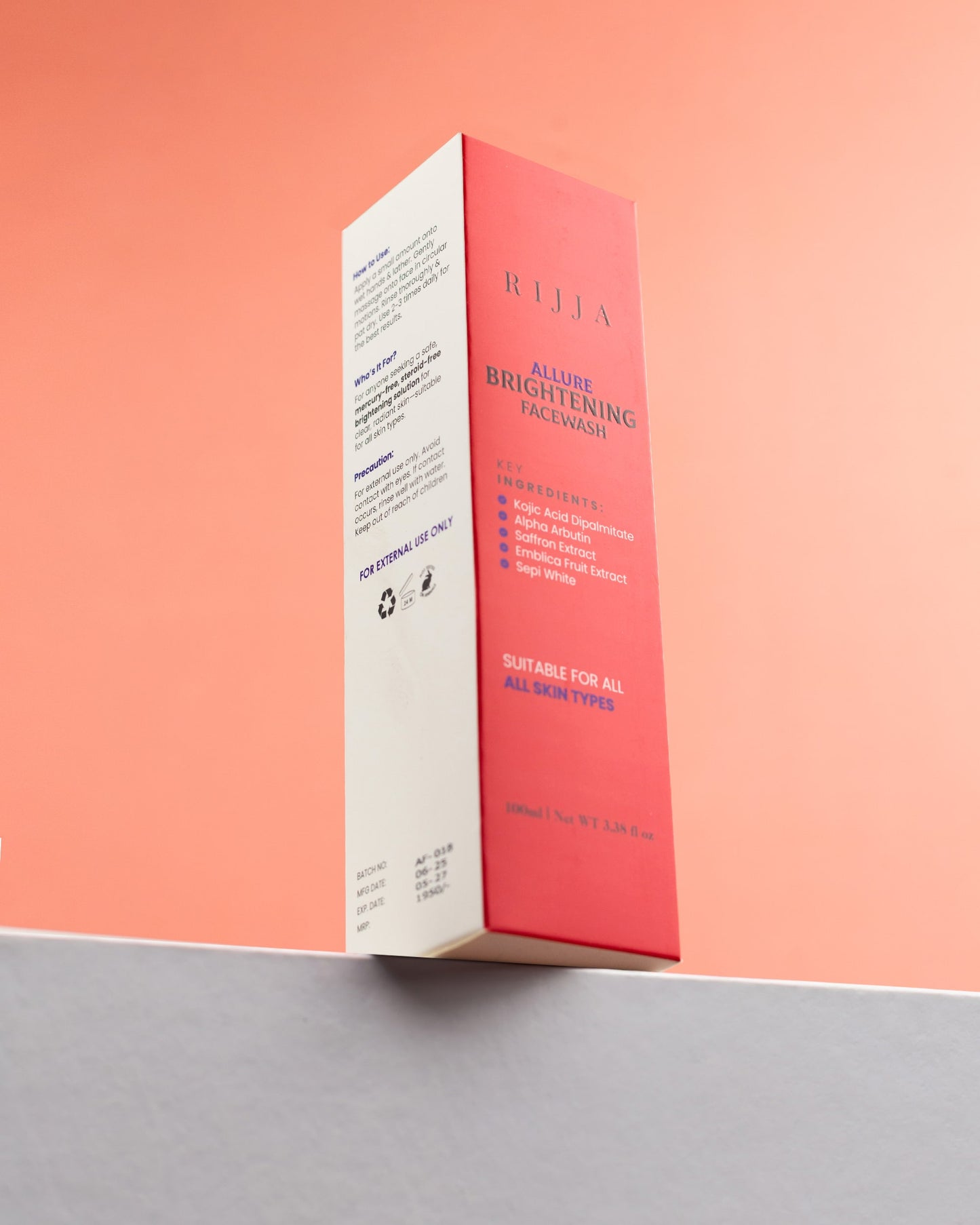 Allure Brightening Facewash